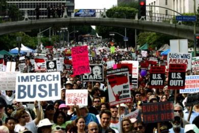 تظاهرات نظمت في واشنطن ضد الحرب على العراق