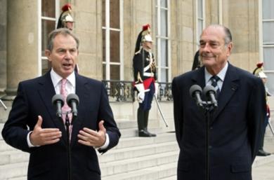 رئيس الوزراء البريطاني توني بلير والرئيس الفرنسي جاك شيراك 