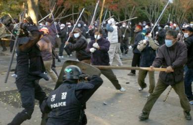 اشتباكات بين مزارعين والشرطة في كوريا الجنوبية بسبب واردات الأرز