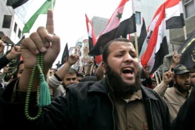 الاف الفلسطينيين في تظاهرة نظمتها حركة الجهاد الاسلامي امس