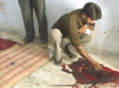 الشرطة الهندية تقتل عناصر مسلحة في حي "فاتفا" 