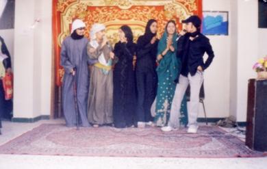 طالبات ثانوية ابان في مشهد تمثيلي
