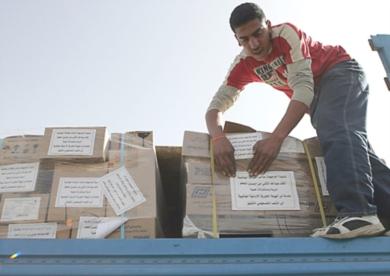 الاردن يرسل 400 طن مواد غذائية وطبية الى غزة والضفة الغربية