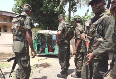 سلاح البحرية في سريلانكا يقول انه تعرض لهجوم من التاميل