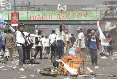 احتجاجات في عيد العمال بآسيا