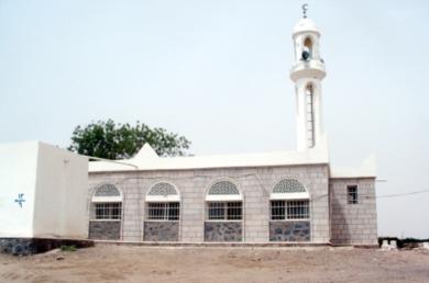مسجد القرية