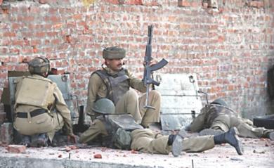 اشتباكات بين القوات الهندية ومتشددون اسلاميون في كشمير