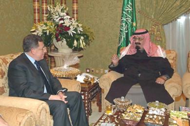 العاهل السعودي الملك عبدالله بن عبد العزيز يستقبل رئيس الوزراء اللبناني فؤاد السنيورة  