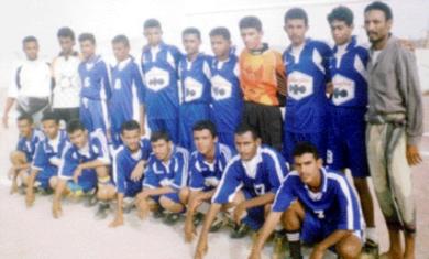فريق ناشئة نادي شباب أكتوبر بطل موسم 2003-2004م