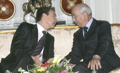 رئيس الحكومة الاسبانية خوسيه لويس رودريجيث ثاباتيرو في زيارة للمغرب