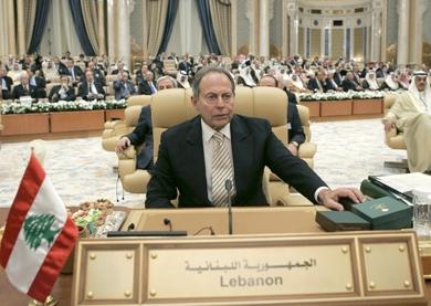 الرئيس اللبناني اميل لحود