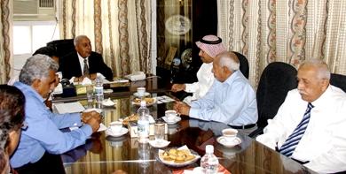خلال لقاء قيادة غرفة عدن بالقنصل العام السعودي أمس