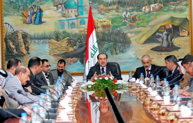 رئيس الوزراء العراقي نوري المالكي أثناء ترأسه للجلسة