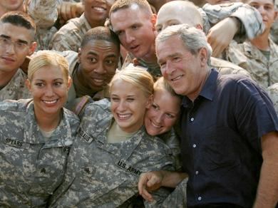 الرئيس الامريكي جورج بوش في العراق
