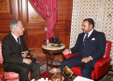 العاهل المغربي الملك محمد السادس السياسي المخضرم عباس الفاسي
