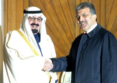 العاهل السعودي الملك عبدالله بن عبدالعزيز مع الرئيس التركي عبدالله غول