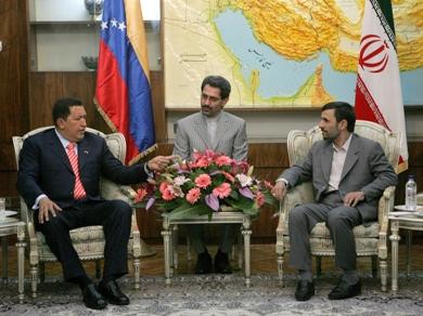 الرئيسان الايراني محمود احمدي نجاد والفنزويلي هوغو شافيز