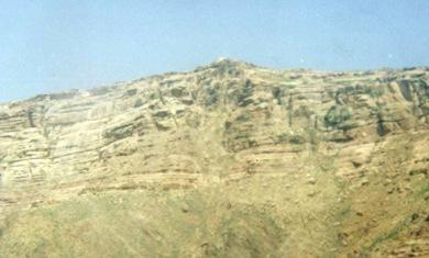 صحيفة الأيام جبل حرير معالم تاريخية وأثرية والموطن الأصلي لآل الحريري