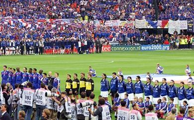 ذكريات المباراة النهائية التاريخية بين منتخبي فرنسا وإيطاليا