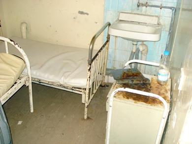 احدى غرف المرضى في مستشفى الوحدة