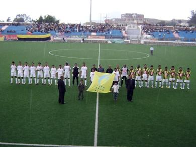 لأول مرة تبدأ مباراة  في الدوري اليمني بالنشيد الوطني