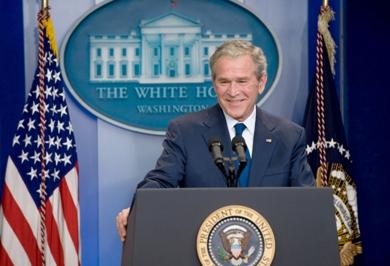 الرئيس الأمريكي جورج بوش