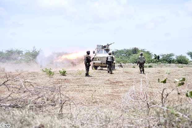 القوات الافريقية تشن هجوما بالصواريخ على المتمردين