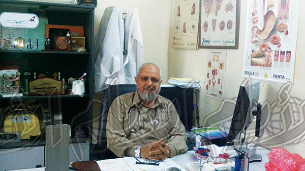 ‎الدكتور رمزي عليوه مدرس واختصاصي باطني