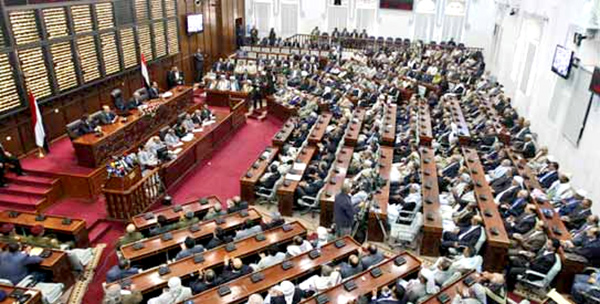 البرلمان يعقد جلسة طارئة غدا الأحد لبحث أمر نقل السلطة بعد استقالة هادي
