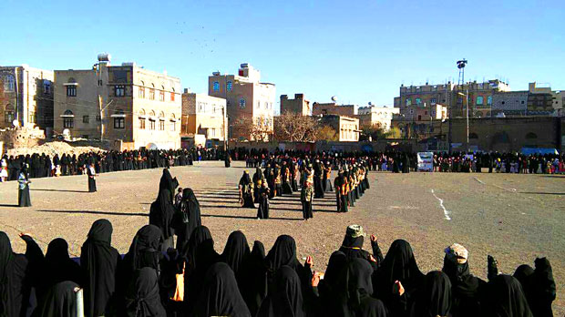  النساء الحوثيات بكتيبة الزينبيات  