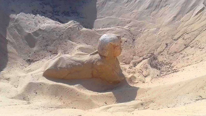 التمثال المكتشف في هيئة أبو الهول