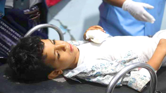 صحيفة الأيام - مقتل طفل وإصابة 4 آخرين بقذيفة في تعز