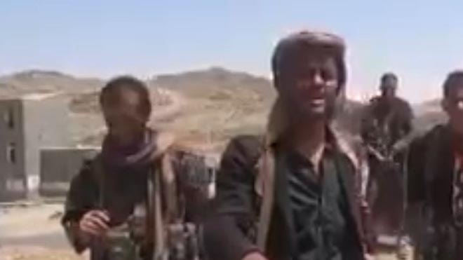 صورة لأحد المتحوثين من ال حميقان ومنضوي ضمن جماعة الحوثي