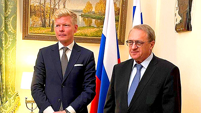 المبعوث الأممي الخاص لليمن مع وزير خارجية روسيا
