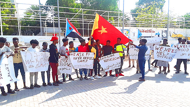 وقفة احتجاجية لمجموعة من مواطني إثيوبيا بعدن