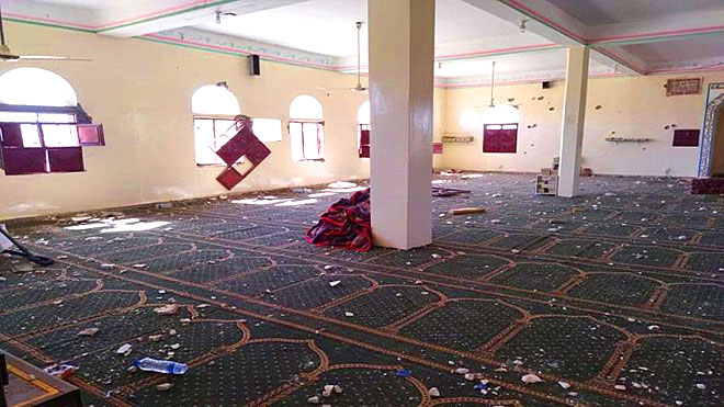أضرار واسعة خلفة القصف في المسجد