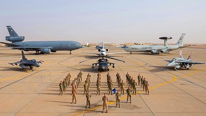 القوات الأمريكية المتمركزة في السعودية في قاعدة الأمير سلطان الجوية في مدينة الخرج بالسعودية