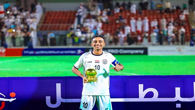 النجم "عادل عباس" أفضل لاعب في بطولة إتحاد غرب آسيا