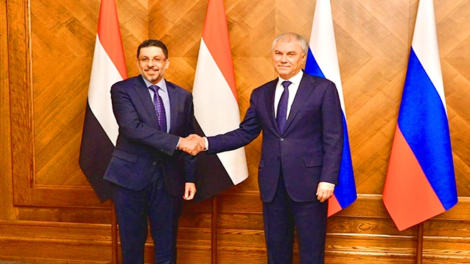  رئيس الوزراء اليمني أحمد بن مبارك مع رئيس مجلس الدوما الروسي فياتشيسلاف فولودين