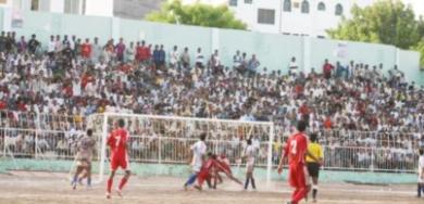 تقاعس من مدافعي وحارس الهلال والنتيجة هدف من متابعة للقناص جميل السريحي