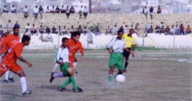 لقطة من المباراة لقطة من المباراة