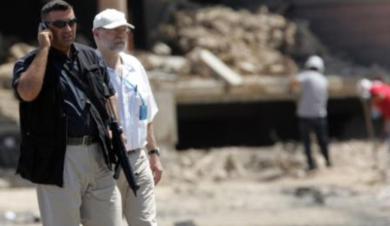 محققين دوليين في موقع الحادث