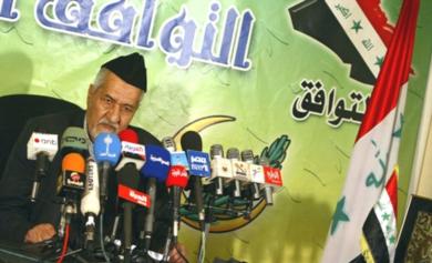 عدنان الدليمي رئيس جبهة التوافق العراقية في مؤتمر صحفي