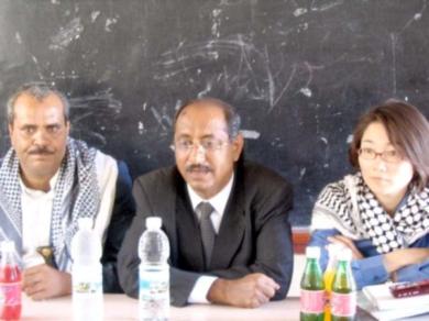 مدير التربية بتعز ومدير مديرية باب المندب مع ممثلة (جايكا) اليابانية في اللقاء بمديري المدارس مدير التربية بتعز ومدير مديرية باب المندب مع ممثلة (جايكا) اليابانية في اللقاء بمديري المدارس