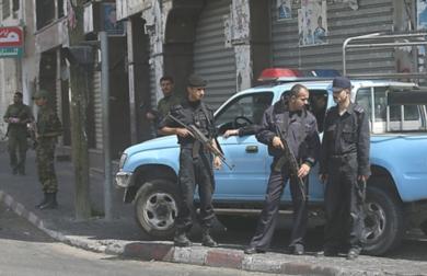 عناصر من حماس تنتشر في شوارع غزة 