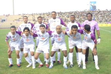 التشكيلة التي بدأ بها فريق العين (زعيم آسيا) المباراة الاحتفالية عصر أمس
