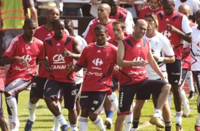 زيدان ورفاقه هل يحسنون من أدائهم في مباراة اليوم؟