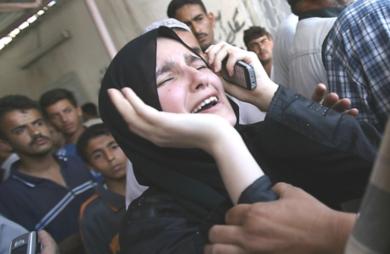 قريبة الشهيد ابو صلاح تصرخ وتبكي بعد مقتله يوم أمس
