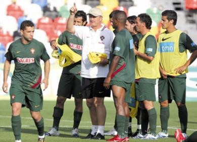 البرازيلي سكولاري وتشكيلته الجديدة