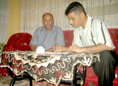 الكابتن جميل سيف يروي ذكرياته للزميل خالد هيثم الكابتن جميل سيف يروي ذكرياته للزميل خالد هيثم
